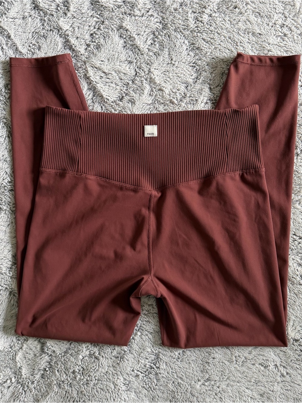 Vuori Rib Studio High-Waist Leggings Size Large Maroon Athleisure Yoga